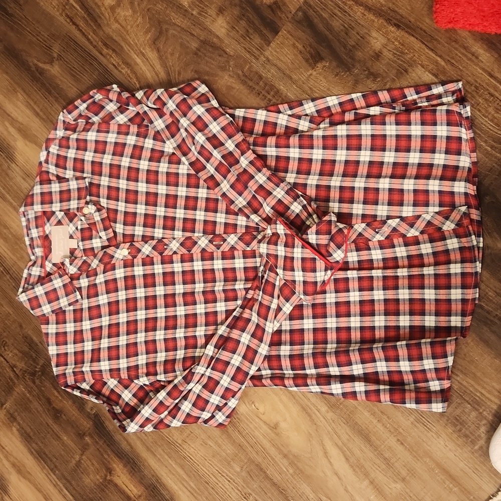 Banana Republic Softwash Shirt